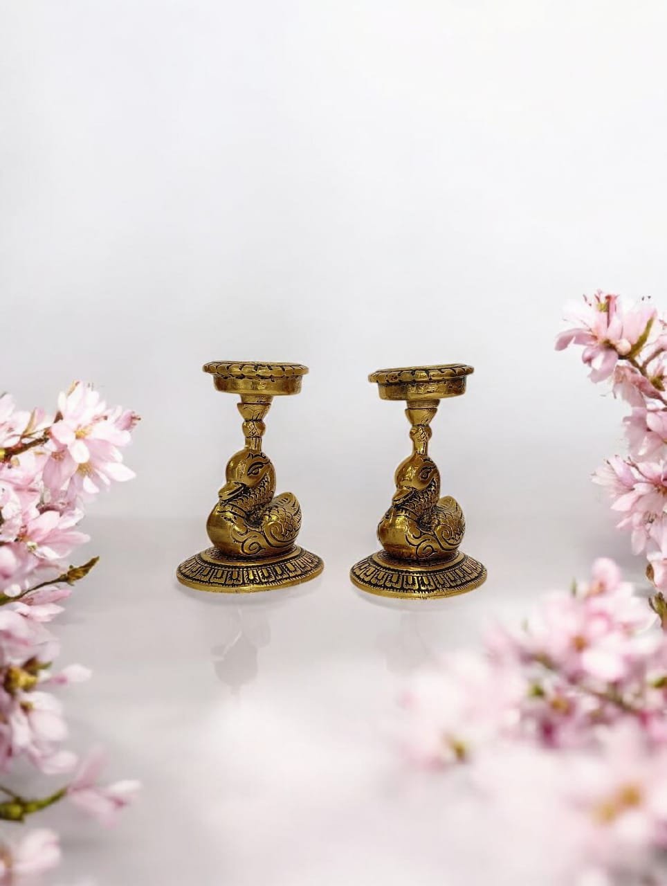Kraftsun Aluminium Golden Coloured Pair of Duck for Good Luck and Love | Candle Holder for Home Decor Showpiece for Gifting